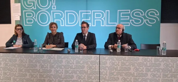 Gorici bosta prvič skupaj prižgali božične luči in predali naziv EPK