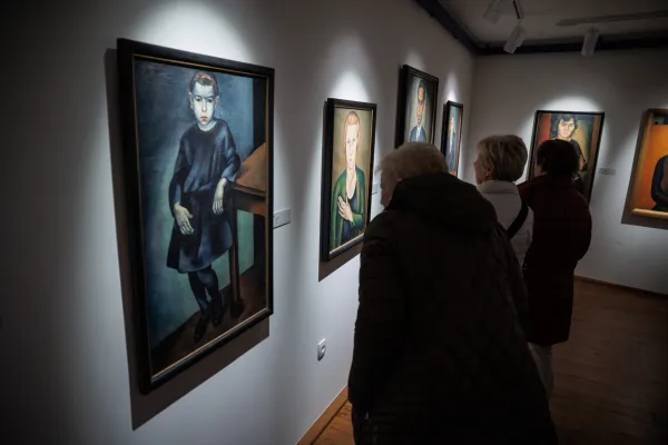 Odprtje prenovljene Pilonove galerije Ajdovscina.