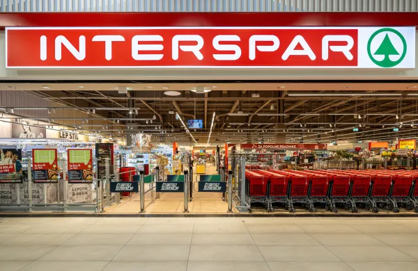 Prenovljn INTERSPAR Koper