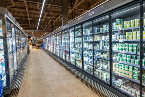 Prenovljn INTERSPAR Koper