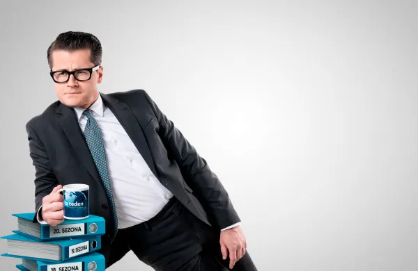 "Politika, svetovna in lokalna, je postala popolnoma brezsramna in iz tak&scaron;ne se je težko norčevati, ker je nora sama po sebi." 