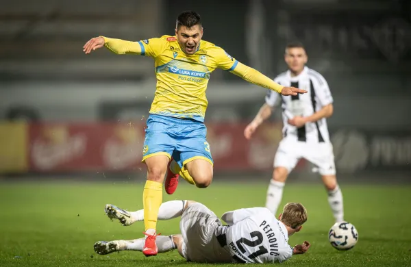 Koprčani morajo doma zmagovati