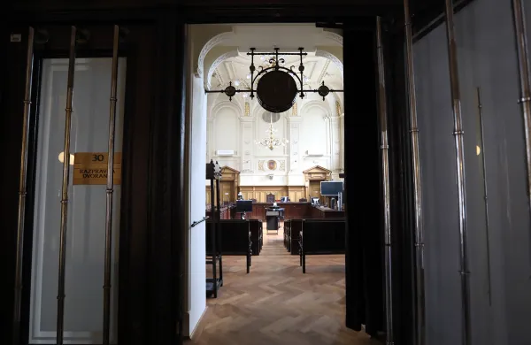 Ljubljana. Stavba. Vrhovno sodiĹˇ&Auml;Ťe, viĹˇje sodiĹˇ&Auml;Ťe, okrajno sodiĹˇ&Auml;Ťe, sodiĹˇ&Auml;ŤeFoto: Robert Balen