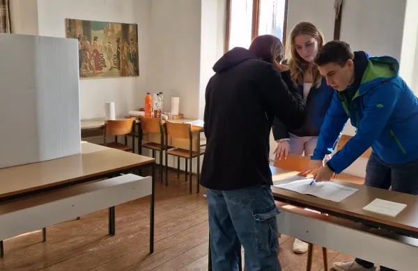 Na začasnem voli&scaron;ču so lahko glasovali tudi prebivalci Kožbanskega kota. 