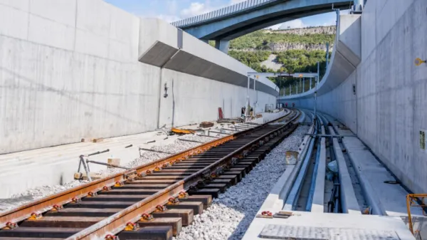 Položili več kot polovico tirov na trasi drugega tira