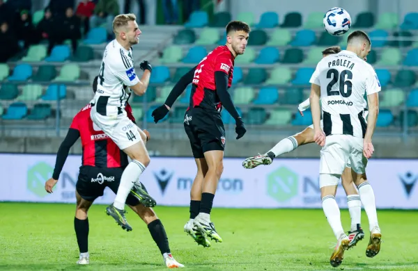 Primorje tudi s poljubom sreče