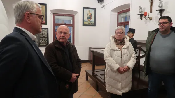 Minister optimističen glede izgradnje centra pod bolnico Franja