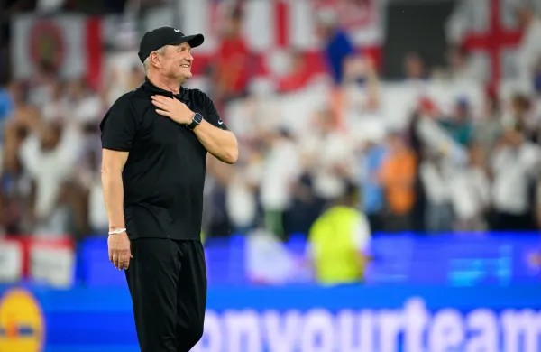 Po skoraj natanko sedmih letih se Matjaž Kek poslavja z mesta selektorja slovenske nogometne reprezentance.