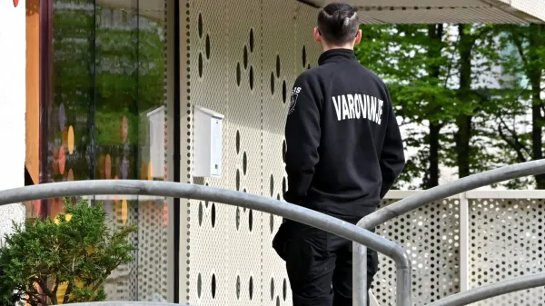 Koprčan je hotel na vsak način ostati v bolnišnici