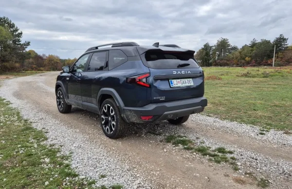 Dacia Bigster Hybrid 155 Journey