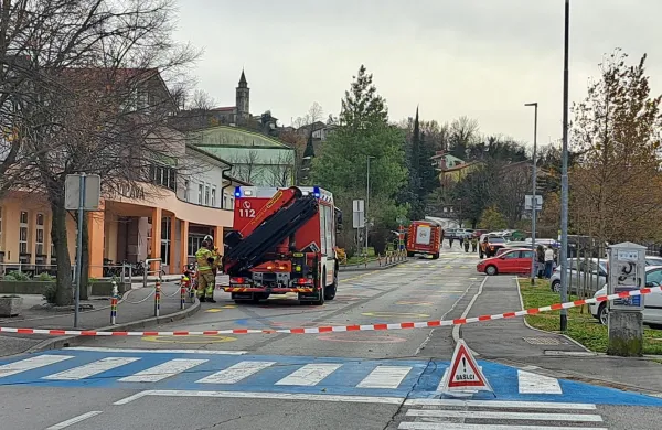 Vipava uhajanje plina gasilci