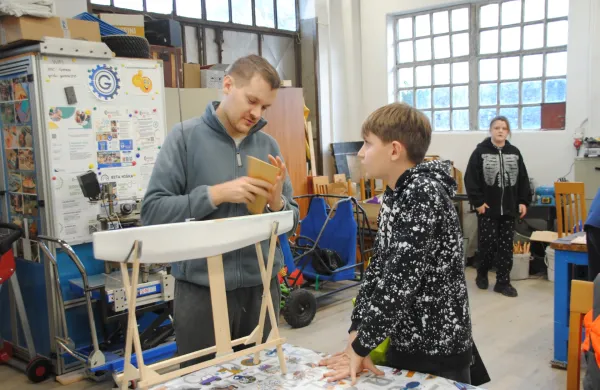 ​V MiniMestu &scaron;e Sončna hi&scaron;ka