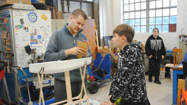 ​V MiniMestu &scaron;e Sončna hi&scaron;ka