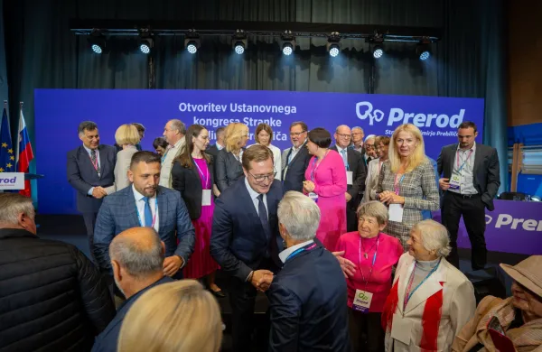 Kocevje, Sportna dvorana Kocevje.Ustanovni kongres Stranke Vladimirja Prebiliča, Prerod