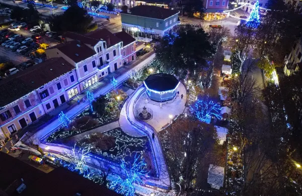 Izola, 25.12.2022Ledeni otok, Drsali&scaron;ce v Izoli