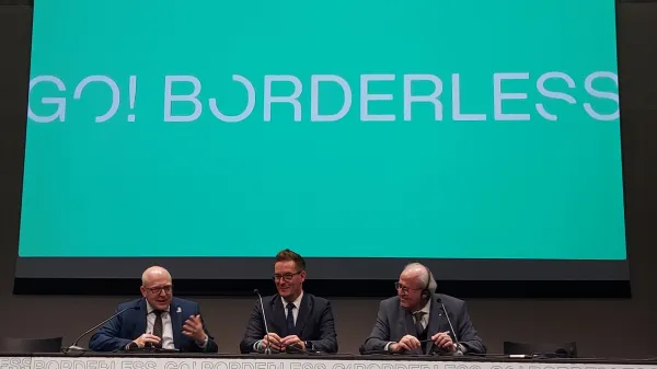 Sporazum so podpisali župan Chemnitza Sven Schultze, župan Nove Gorice Samo Turel in gori&scaron;ki župan Rodolfo Ziberna.