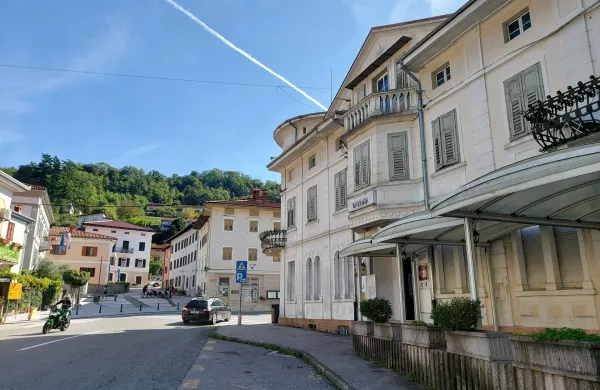 Bodo v Kanalu v bližnji prihodnosti spet odprli Hotel Pri zlatem levu?