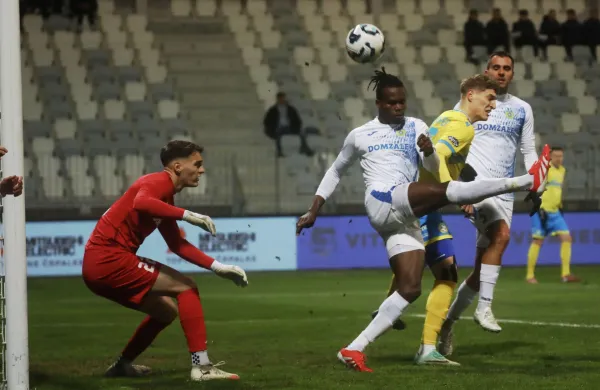 Radi imajo nogomet, toda položnice je treba plačati