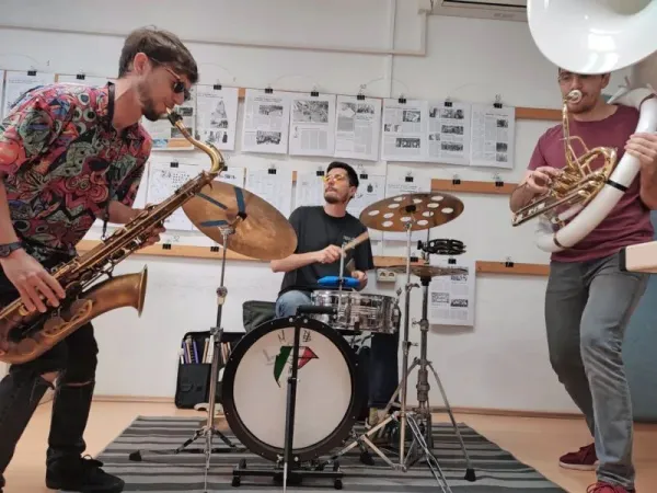 Pantaloons so nas pred časom obiskali tudi v uredni&scaron;tvu Primorskih novic.