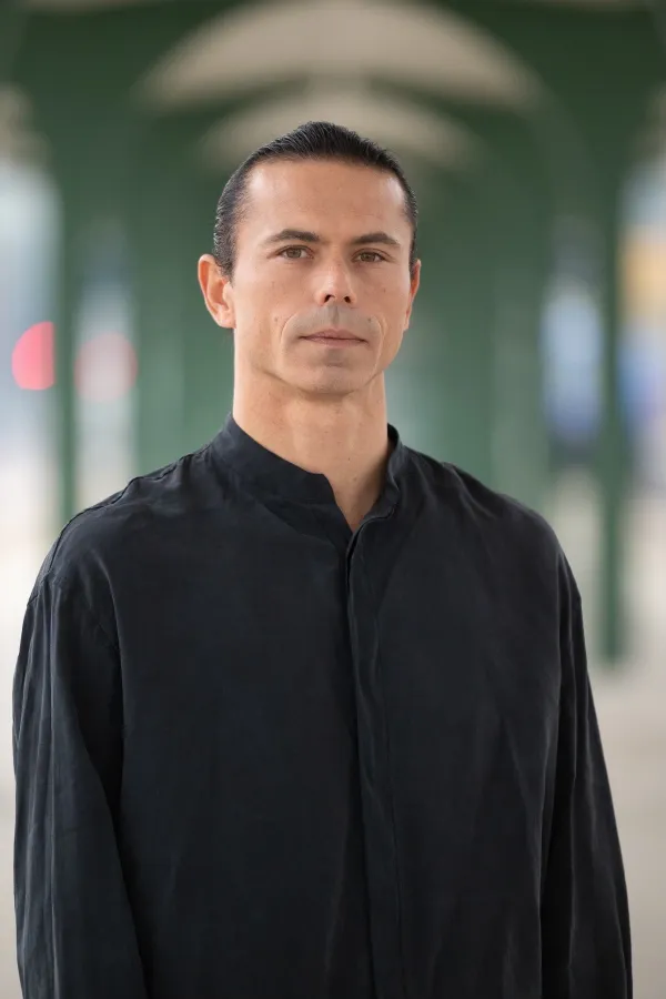 Plesni triptih Poetično telo