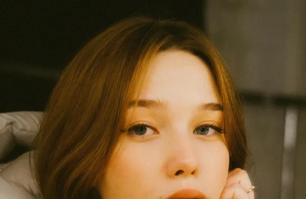 Puhovka je sestavljena iz različnih materialov, kar pomeni različne zahtevnosti glede vzdrževanja.