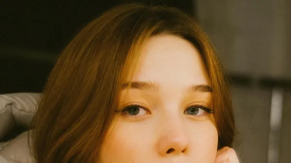 Puhovka je sestavljena iz različnih materialov, kar pomeni različne zahtevnosti glede vzdrževanja.