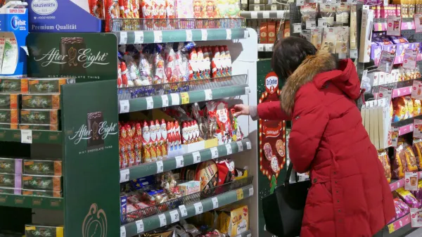 Mercator center supernova NG prednovoletno nakupovanje