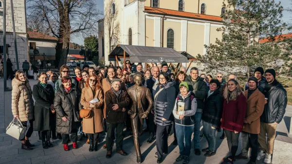 Sežana je minuli petek že stopila v Kosovelovo leto 2026.