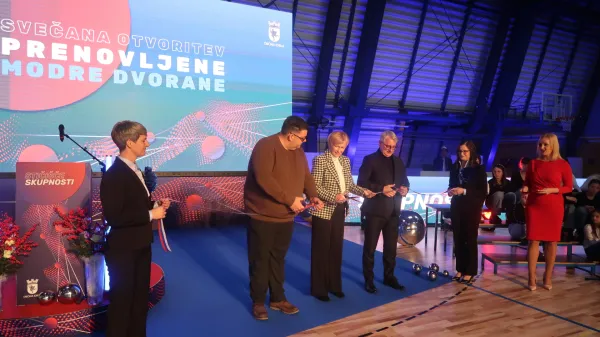 Več kot tri milijone evrov vredni naložbi za veliko veselje v Idriji