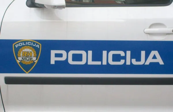 policija hrva&scaron;ka