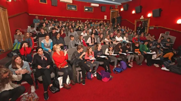 Ministrstvo objavilo razpis za sofinanciranje kinematografske distribucije in art kino programov