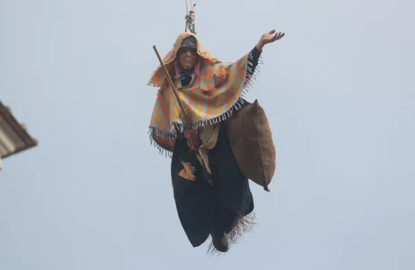 Befana italijanske - pa tudi nekatere primorske - otroke obdaruje v noči na 6. januar.