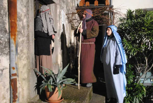 božična zgodba vipavski križ