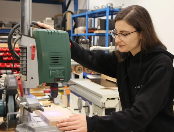 Praktično usposabljanje bodo &scaron;tudenti opravljali tudi pri vodilnih slovenskih podjetjih