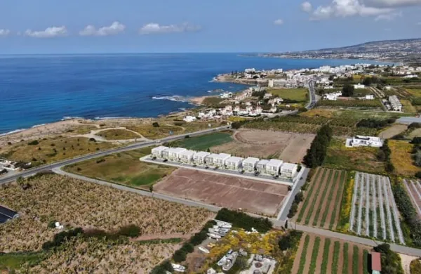 (NEPREMIČNINE) Je Hrva&scaron;ka res že preteklost?