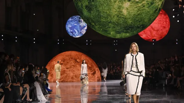 A model walks the runway during the Chanel Womenswear Spring/Summer 2026 show as part of Paris Fashion Week on October 06, 2025 in Paris, France. Bestimage,Image: 1044017949, License: Rights-managed, Restrictions:, Model Release: no, Credit line: Agence/Bestimage/Profimedia