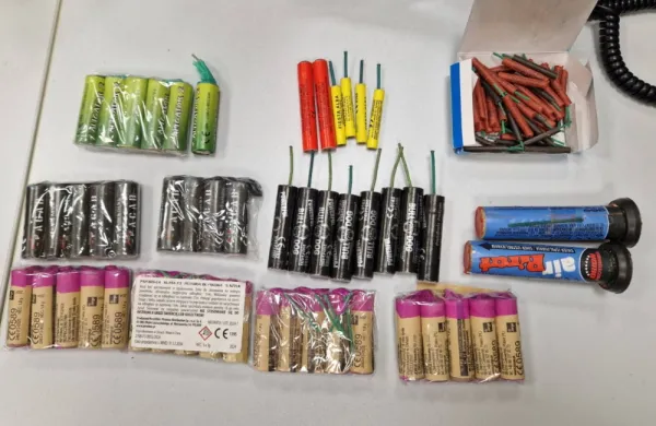 pirotehnika zasegi petarde 