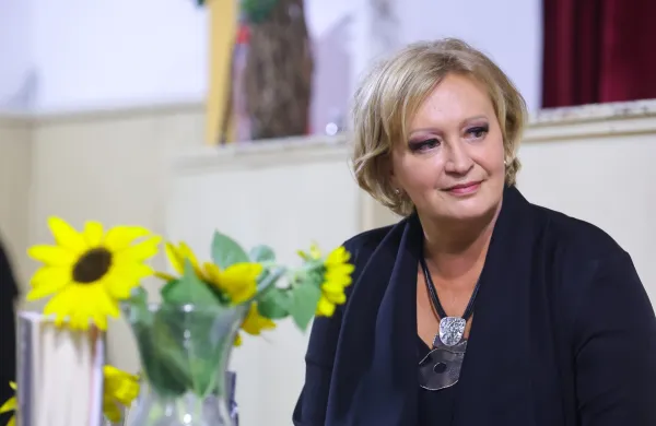 Sveti Anton, 30.08.2023Pogovor s Ksenija Benedetti, Vse knjig vodijo v vas,