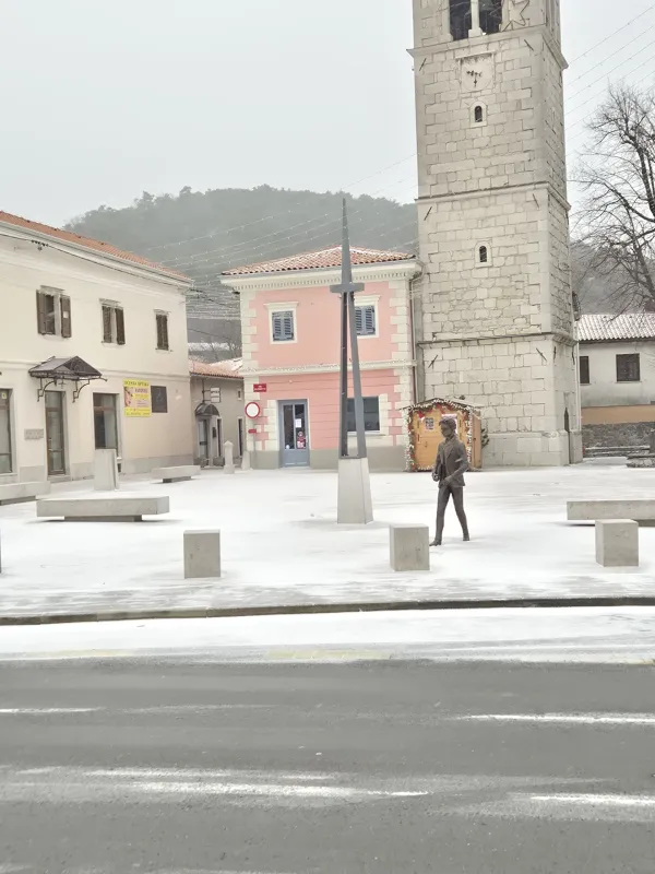 Sneg, sneženje, Sežana, 4. januar 2025