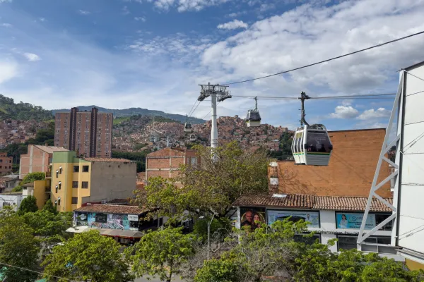 Najdalj&scaron;a urbana žičnica v Evropi