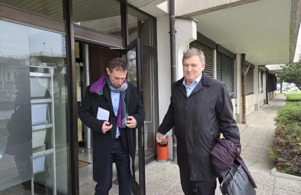 Zdravnik preglede za delo opravljal nezakonito