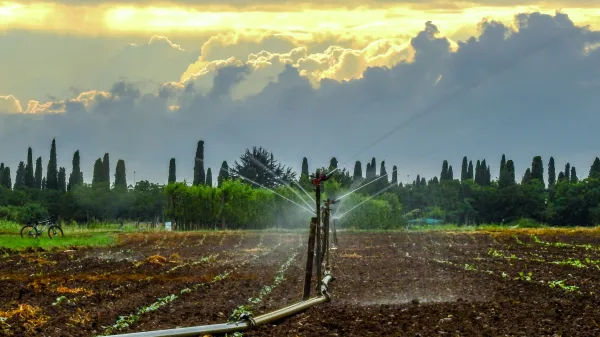 Izbrali izvajalca obve&scaron;čanja o posodobitvi Namakalnega razvoda Vogr&scaron;ček