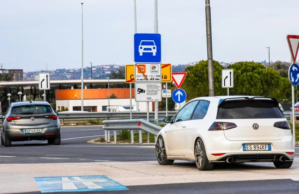 Hitra cesta &Scaron;kofije-Koper je s prekategorizacijo postala počasnej&scaron;a