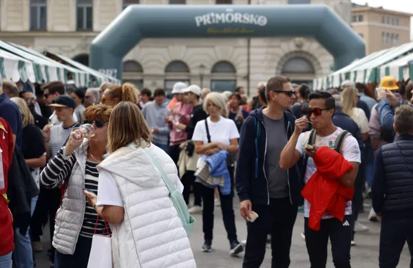Slovenija, Ljubljana, 19.09.2024, 19.September 2024 Dogodek po Primorsko v centru Ljubljane,dogodek, hrana, kulinarika, vino,  Foto: F.A.Bobo