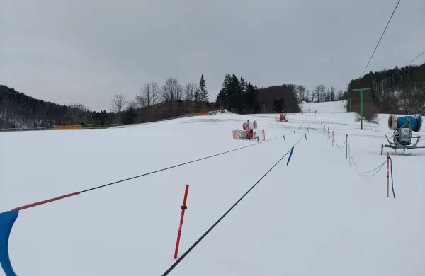 Potrudili se bodo, da bo na Lokvah zimsko veselje