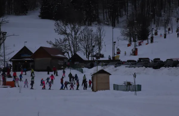 Smučanje Ski Bor Črni Vrh nad Idrijo