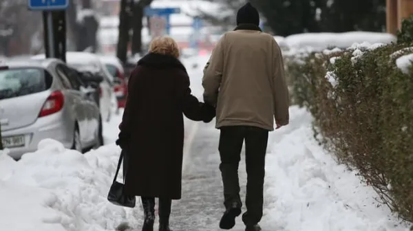 Katerim upokojencem se bo letos zvi&scaron;ala pokojnina in za koliko?