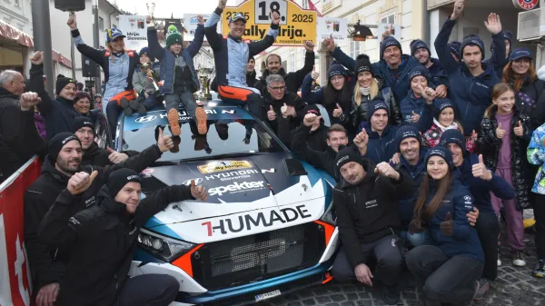 Alpacem rally show v kamnolomu in simulatorju