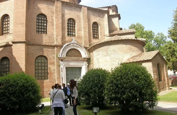 Območje italijanske Ravene stresla potresa