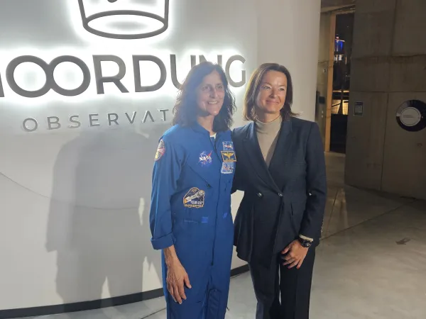 Srečanje zunanje ministrice Tanje Fajon z astronavtko Sunito Williams.